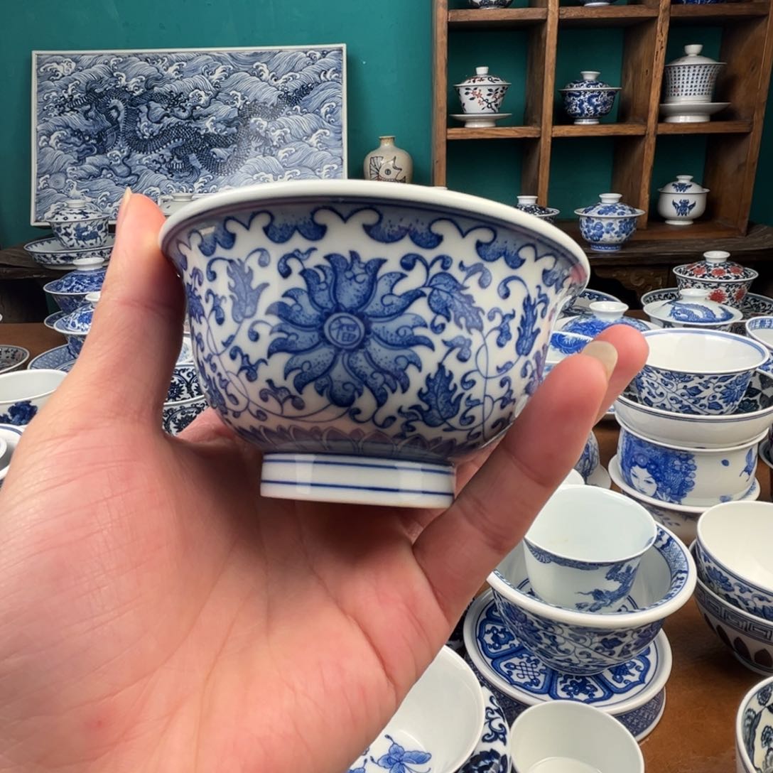 瓷片杯子哈哈哈哈哈哈哈哈哈哈