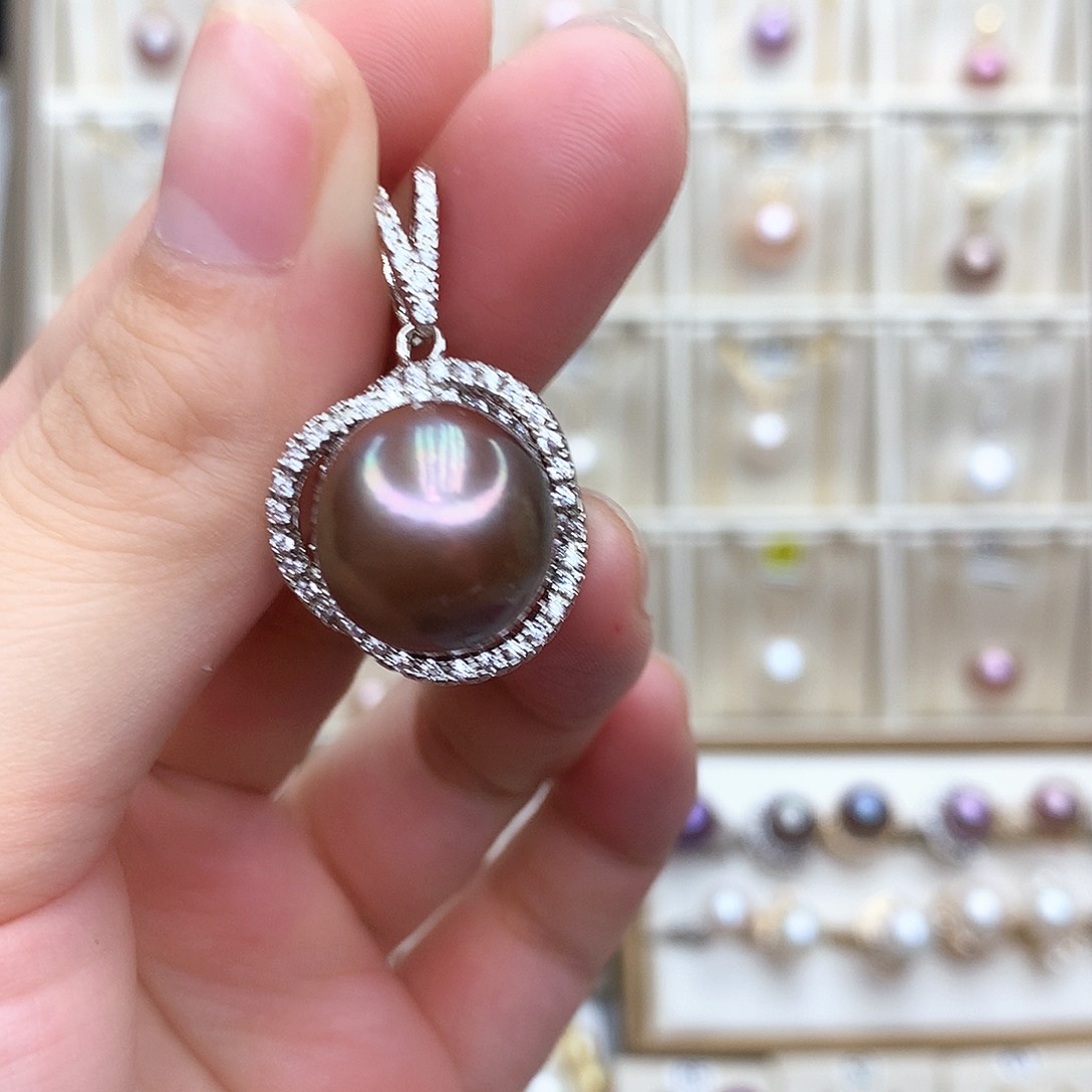 淡水珍珠颈饰合金