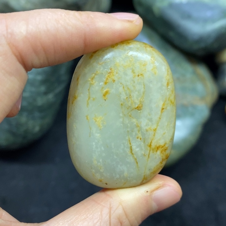 未镶嵌和田玉（糖玉）挂件