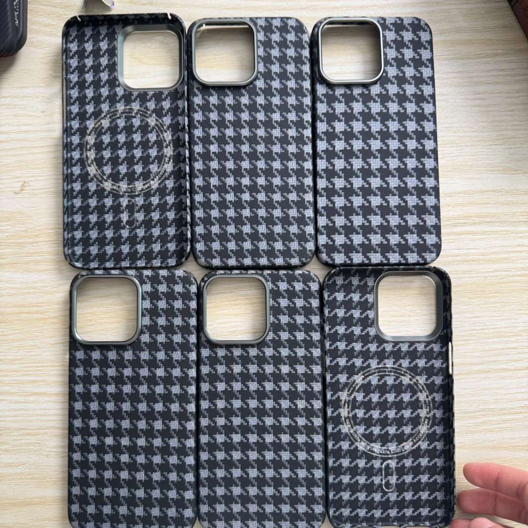 破价   (千鸟格系列) 正品凯夫拉手机壳