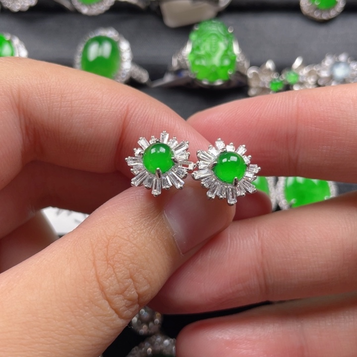 翡翠耳饰银S925镶嵌耳钉