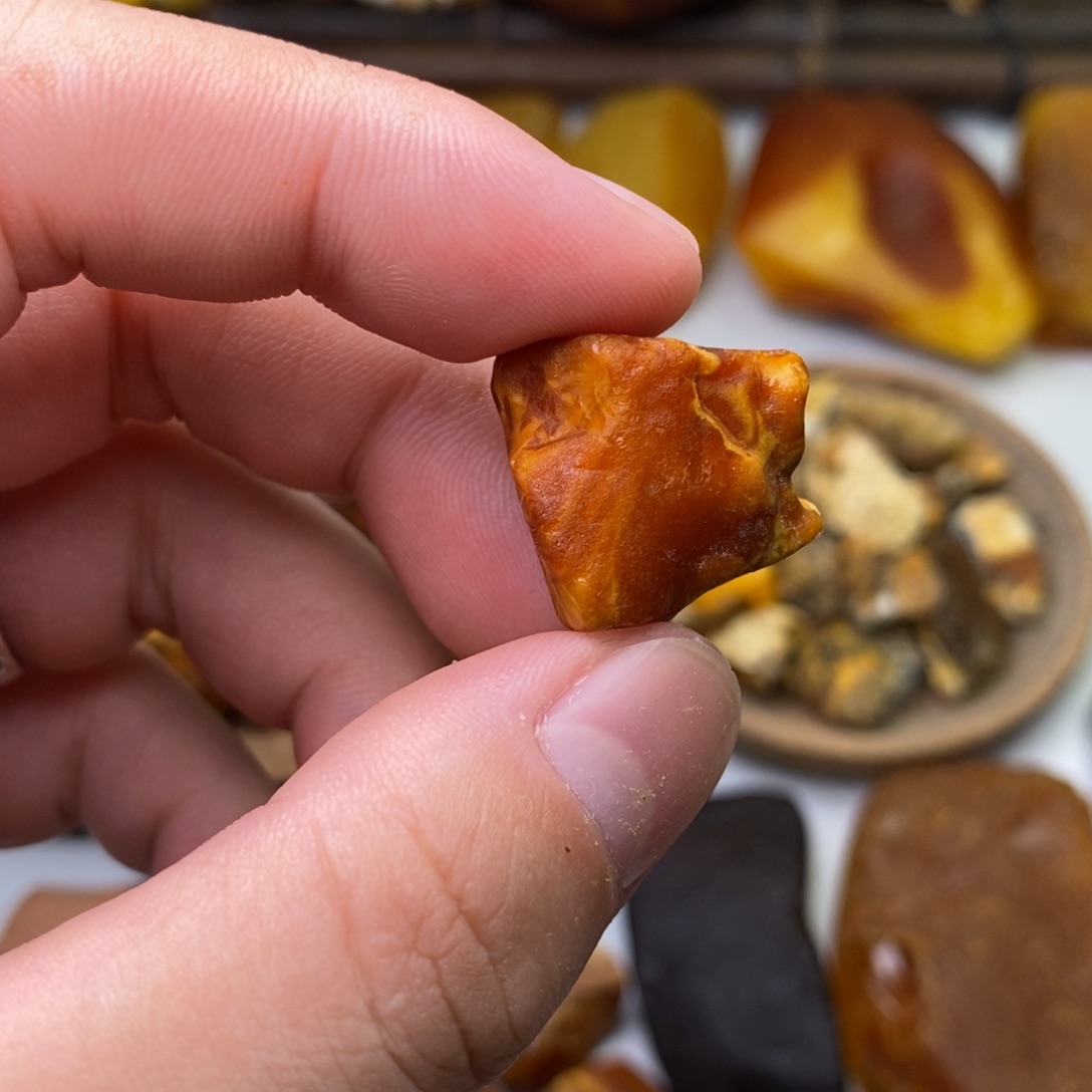 江***枫定制琥珀天然蜜蜡