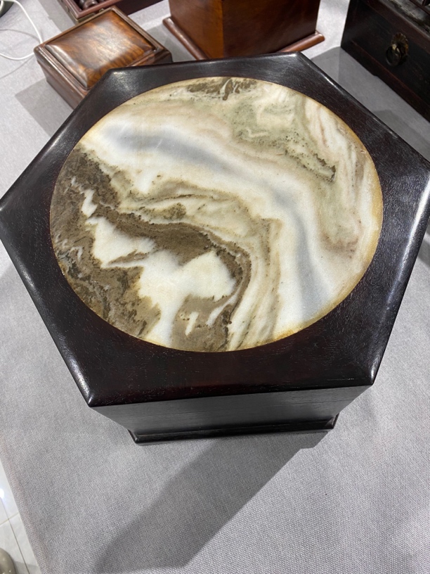 文房木器紫檀木六角方盒