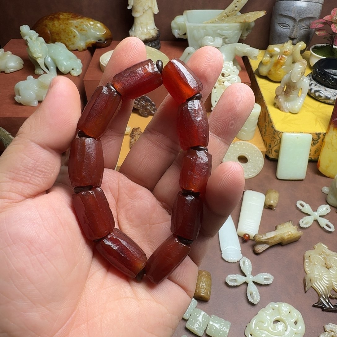 曹***曹和田玉（糖玉）未镶嵌挂件