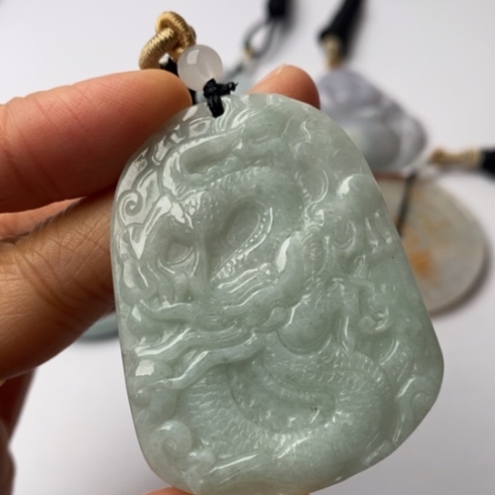 翡翠未镶嵌挂件翡翠