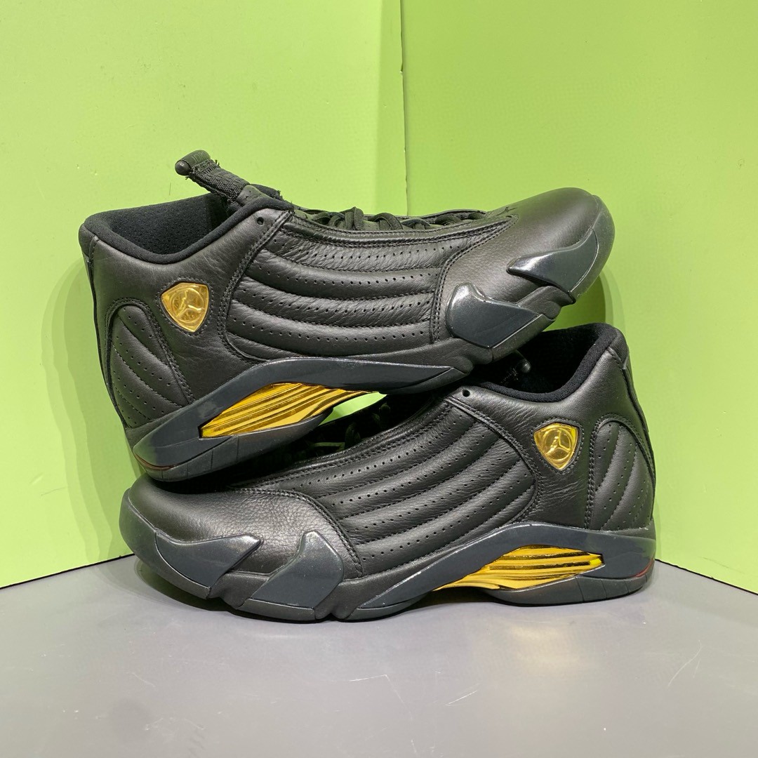 AJ14黑金DMP 总冠军44.5码 配盒下地1.2次 很新成色市场价2899