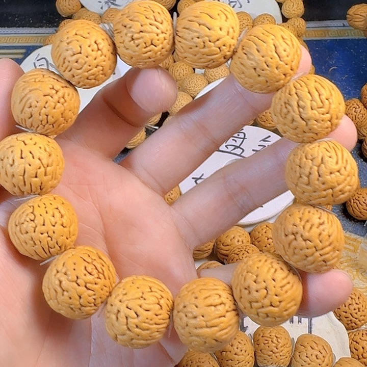 难***—吊坠桃核白月光桃核