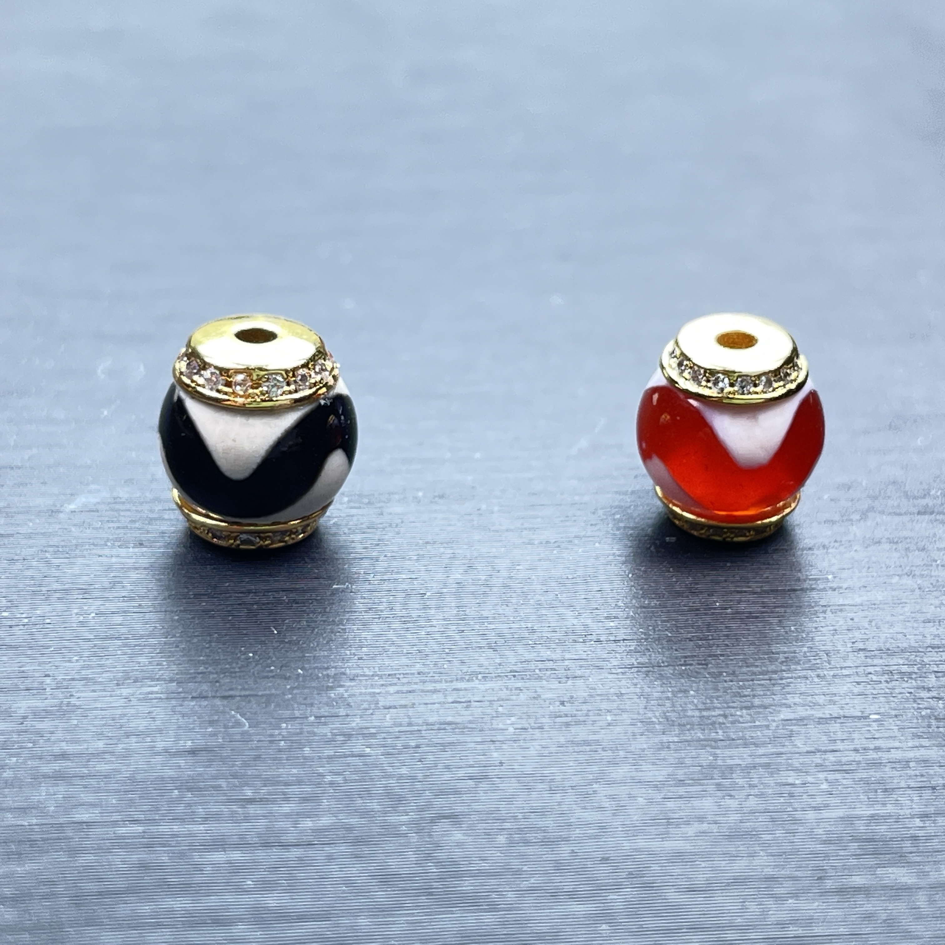珠改黑虎牙，红虎牙老型珠，尺寸8mm，对孔8mm