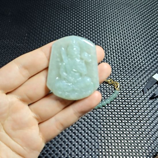 定制翡翠未镶嵌牌子