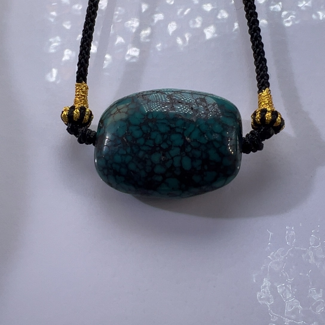 绿松石未镶嵌挂件