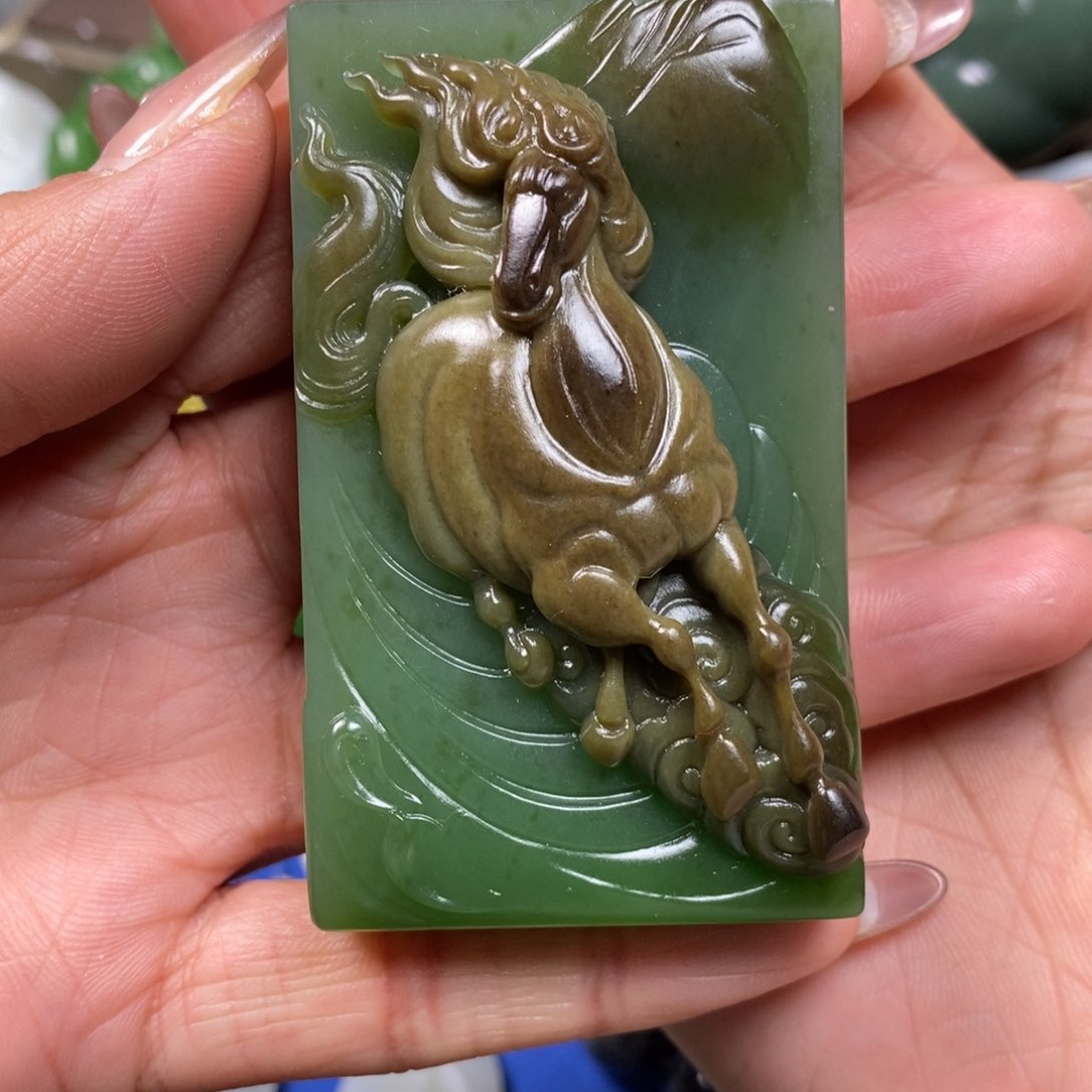 和田玉挂件未镶嵌梦**花