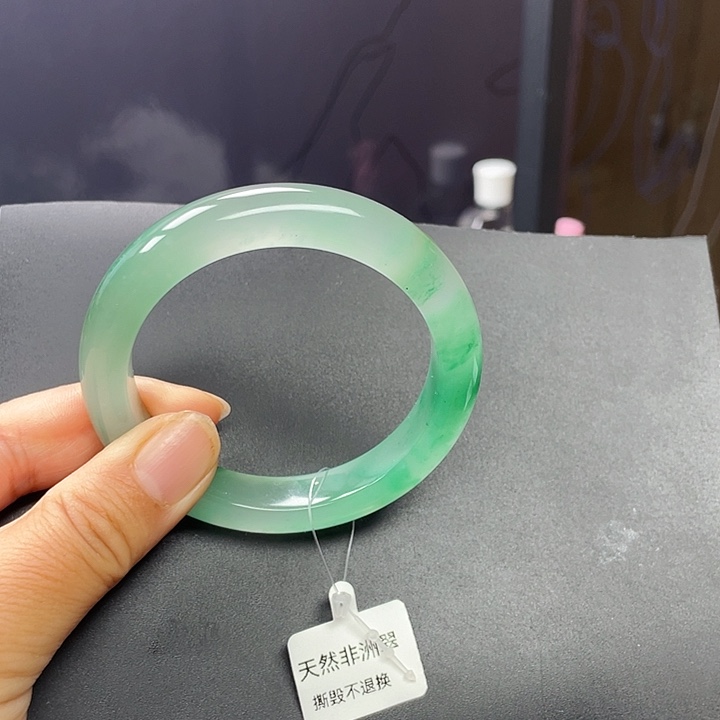 未镶嵌手镯石英质玉健****！瑶54