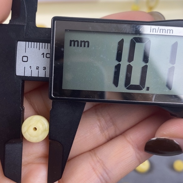 琥珀裸石未镶嵌琥珀蜜蜡2