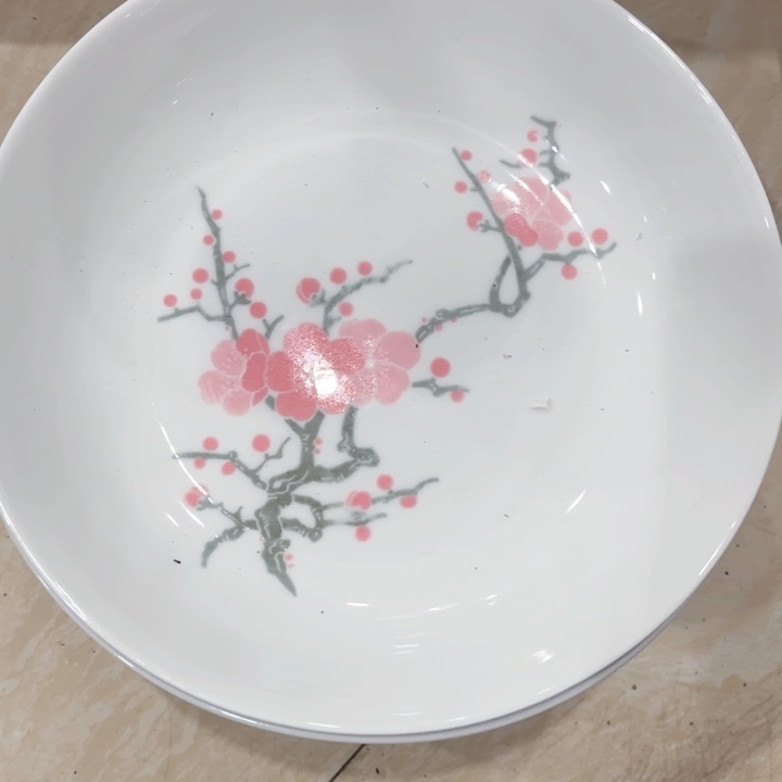 杯釉下五彩瓷的制作