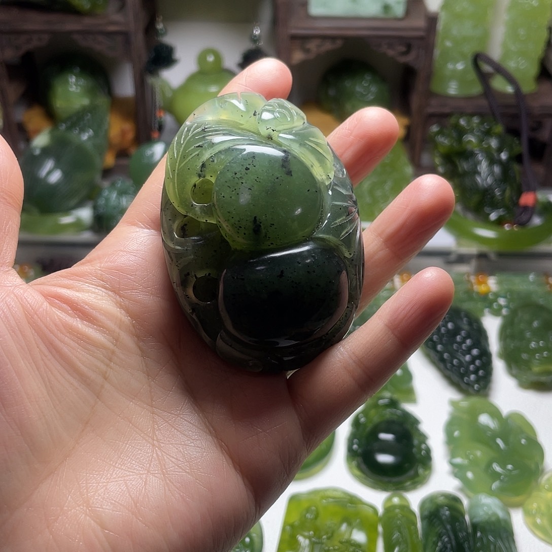 蛇纹石玉未镶嵌手把