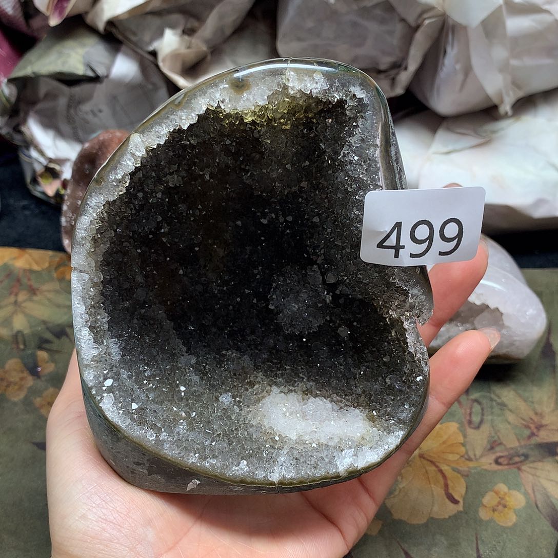 紫晶大型摆件（非配饰）未镶嵌