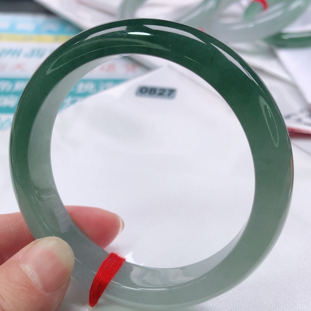 翡翠手镯未镶嵌0827号