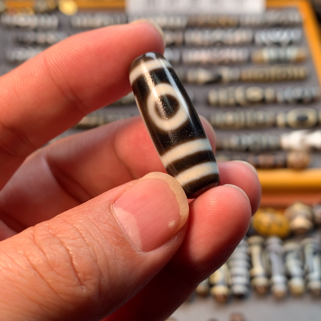 星***芒玛瑙/玉髓（覆膜）未镶嵌颈饰