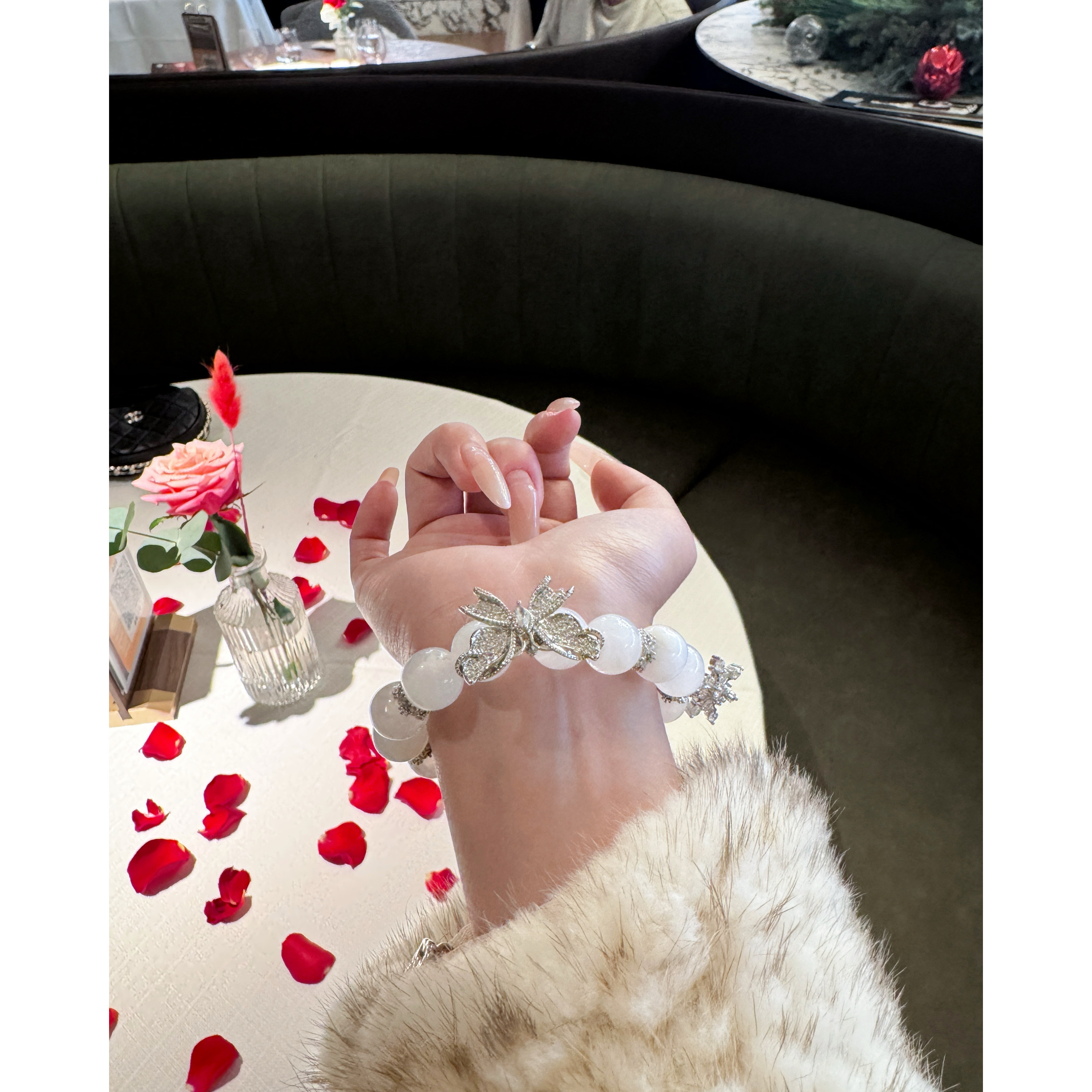 铜合金锆石手链 甜美气质蝴蝶锆石手链 P0971