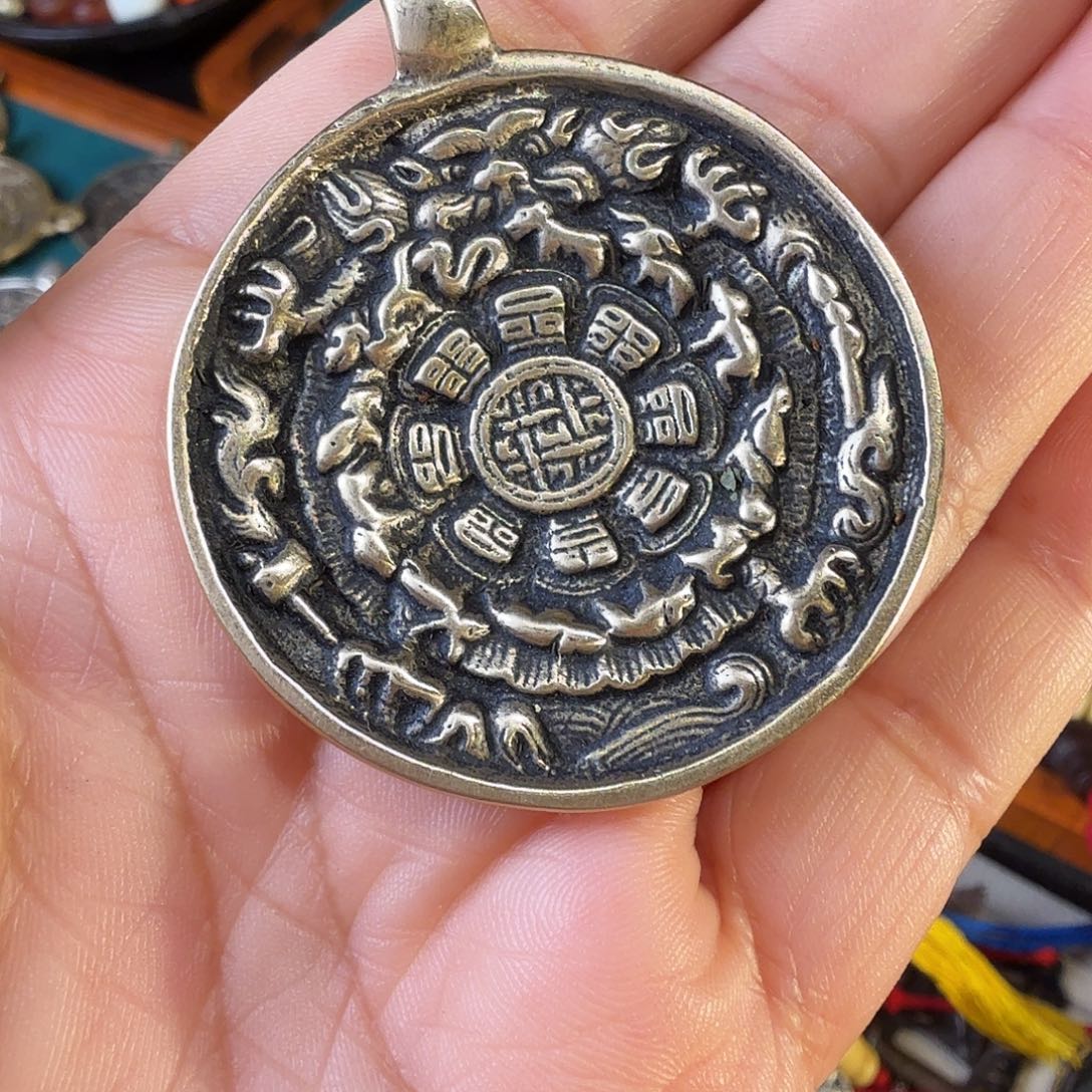 金属材质仿古九宫一个