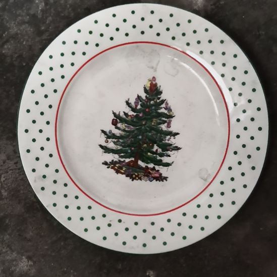 瓷八寸平盘两个！！！！！！