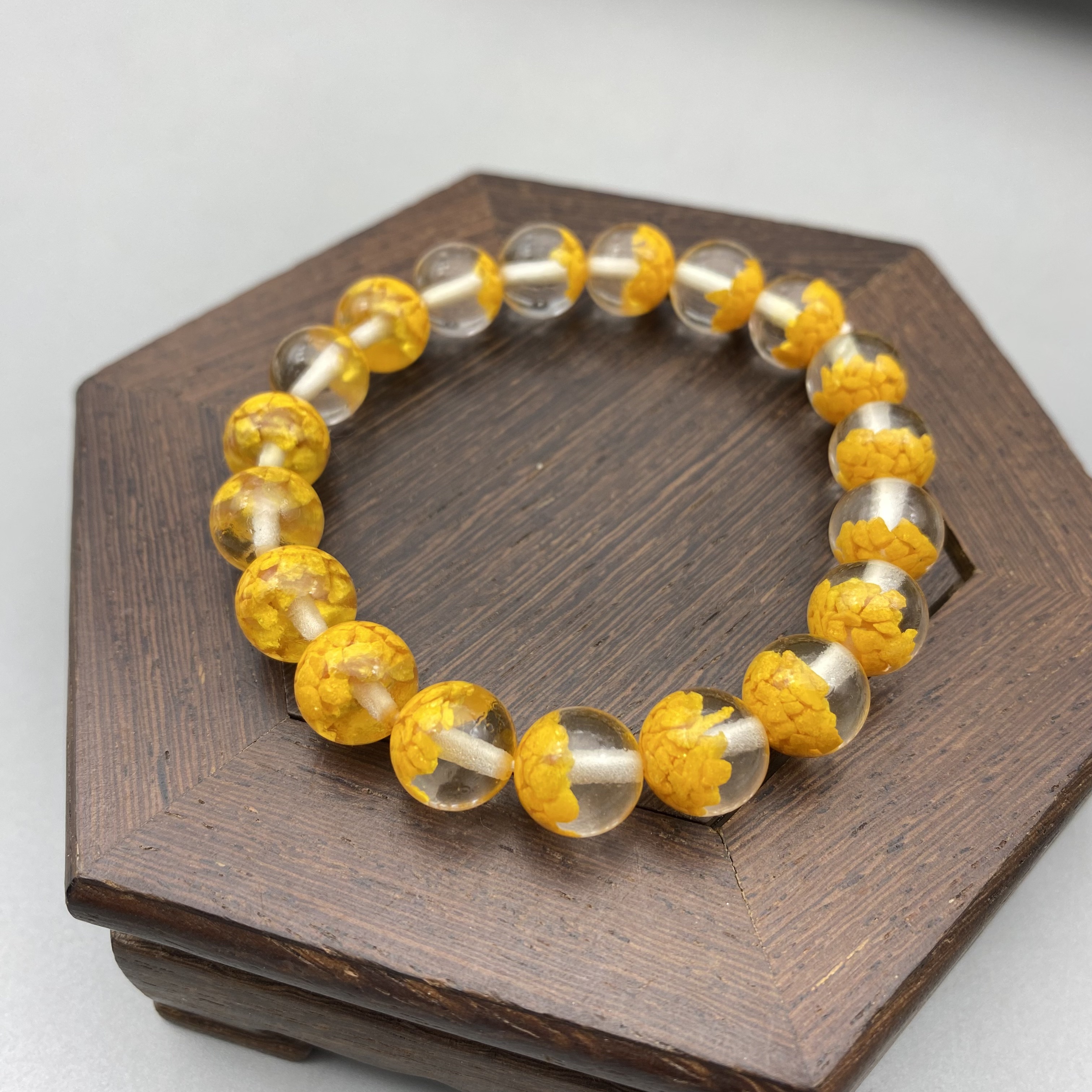 非金属树脂手链 X235-10mm黄色聚宝盆手串