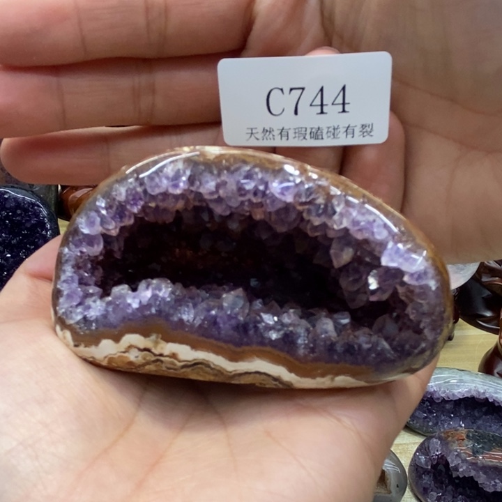 紫晶大型摆件（非配饰）未镶嵌