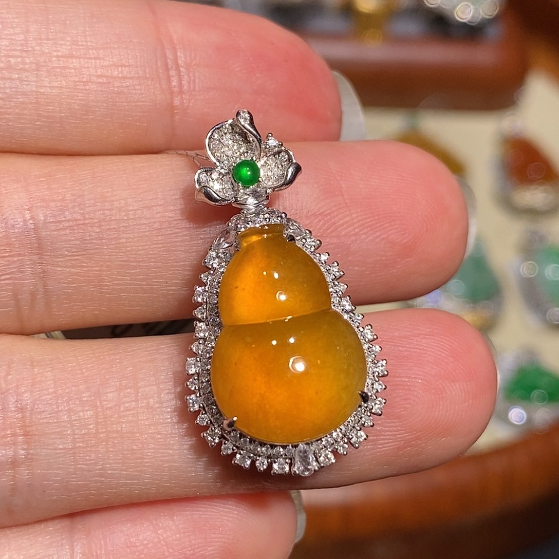 翡翠吊坠(不含链)18K金镶嵌吊坠18k