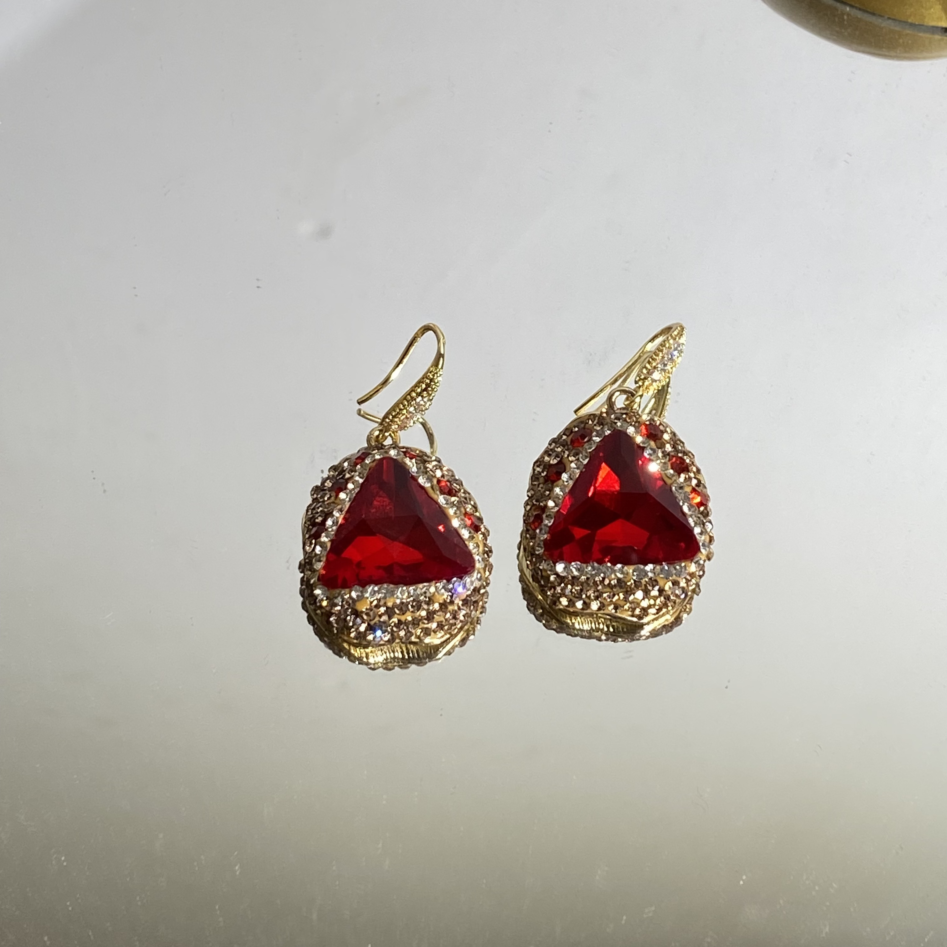 铜合金合成锆石耳饰 TTSD 红色三角形轻奢时尚耳饰 1549