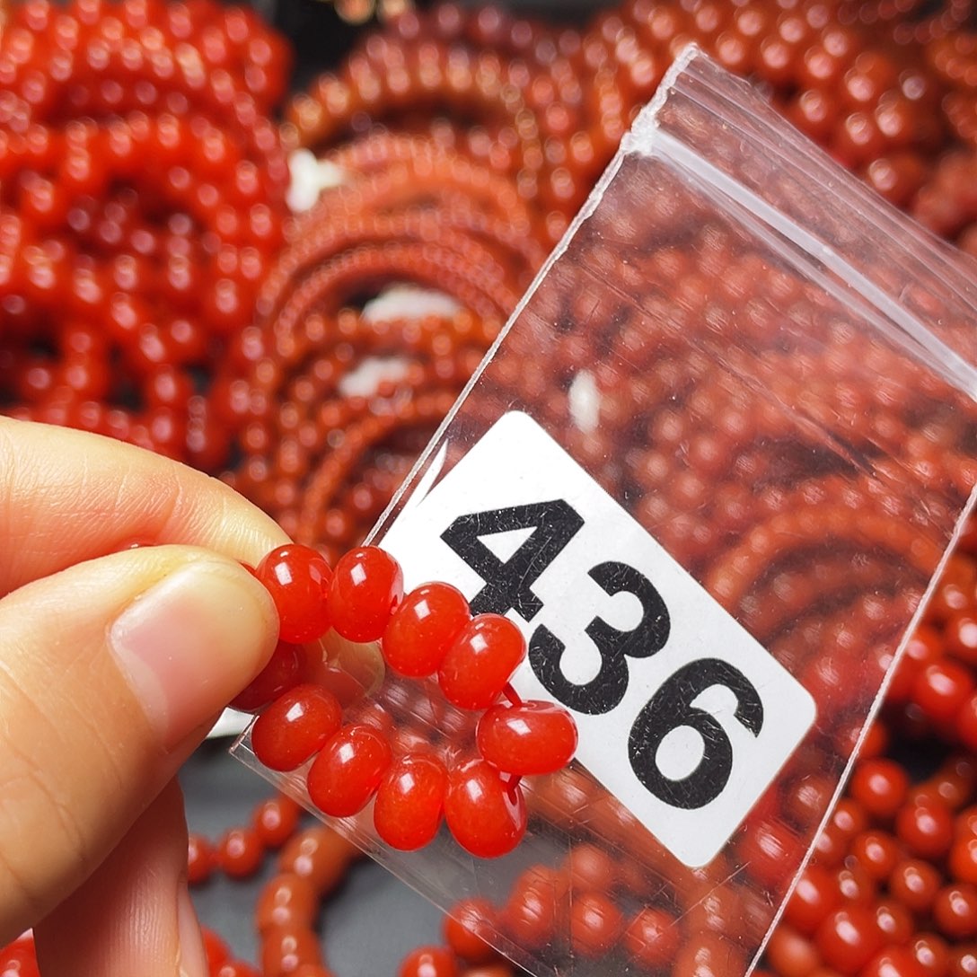 童***泯南红玛瑙未镶嵌手链