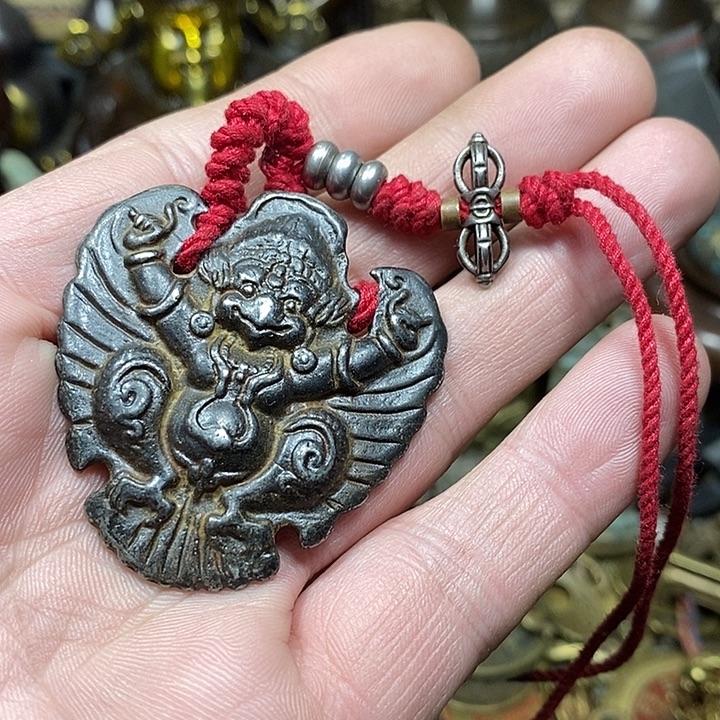 沐***行小杨推荐铜物件一个