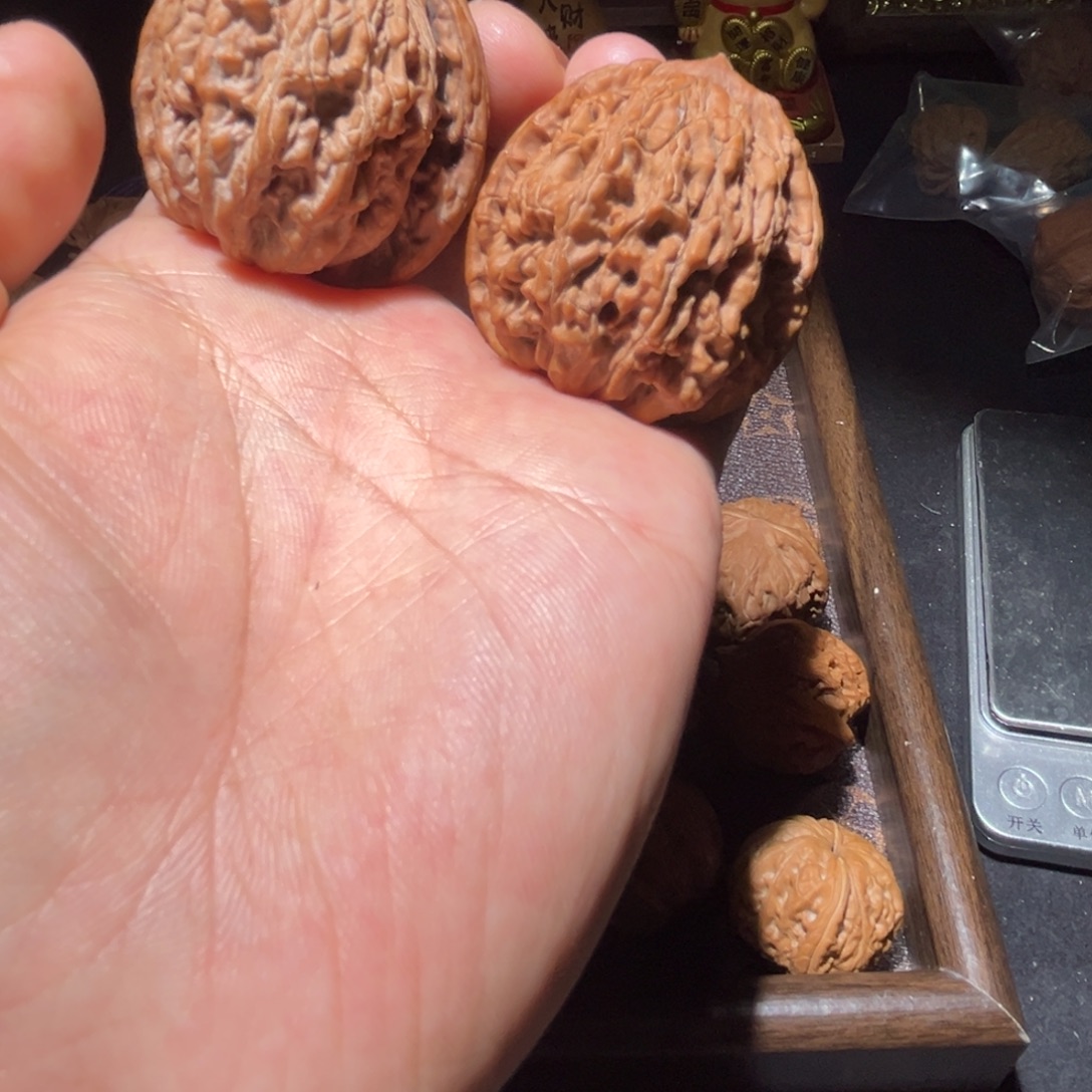 我***坏瑞麟文玩核桃麦穗虎头