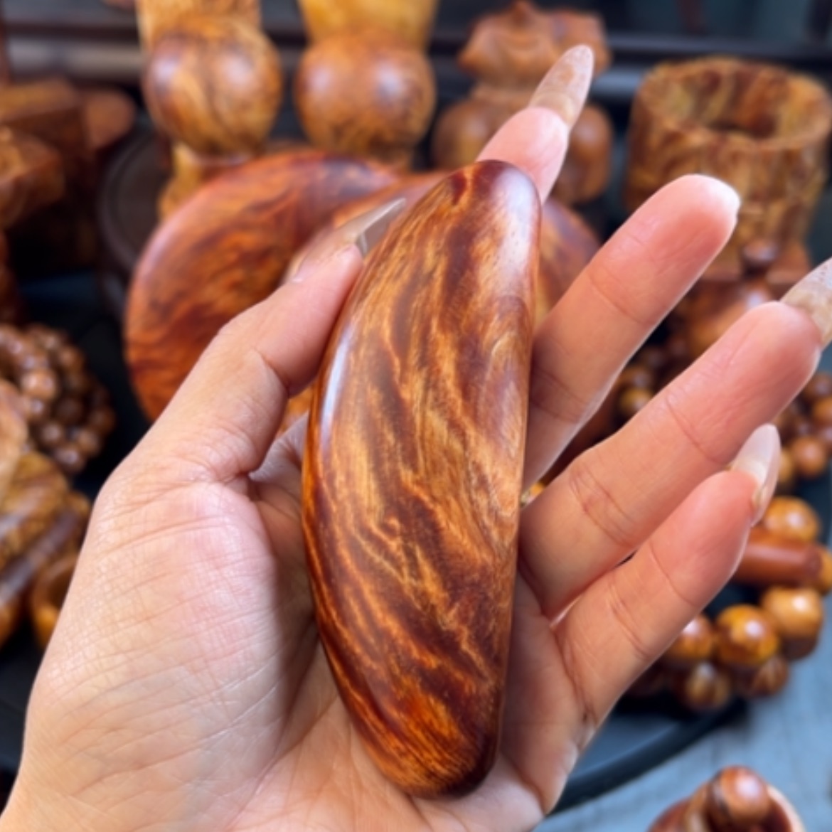 【闪购商品】松木（琥珀木）把件