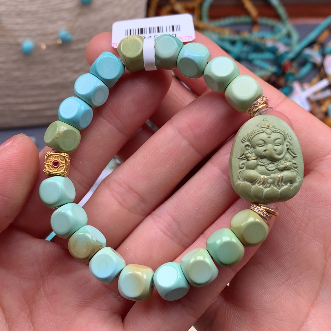 绿松石18K金镶嵌绿松石