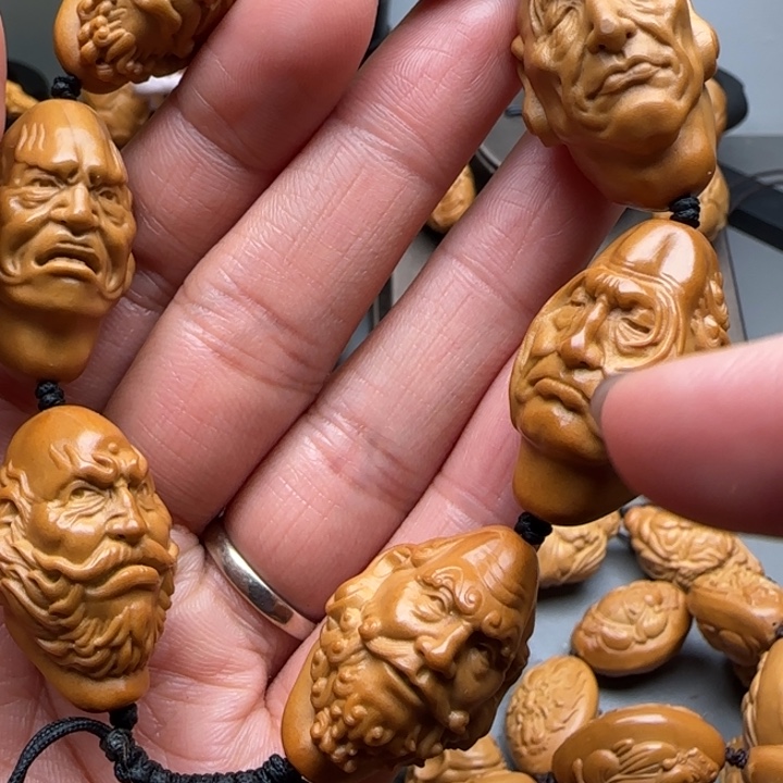 橄榄核手串/手链福利待遇