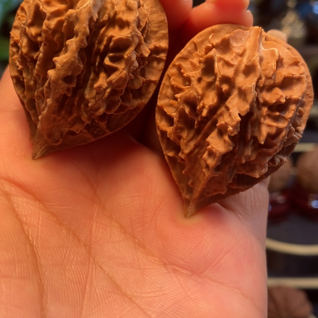 文玩核桃吊坠龙骨37