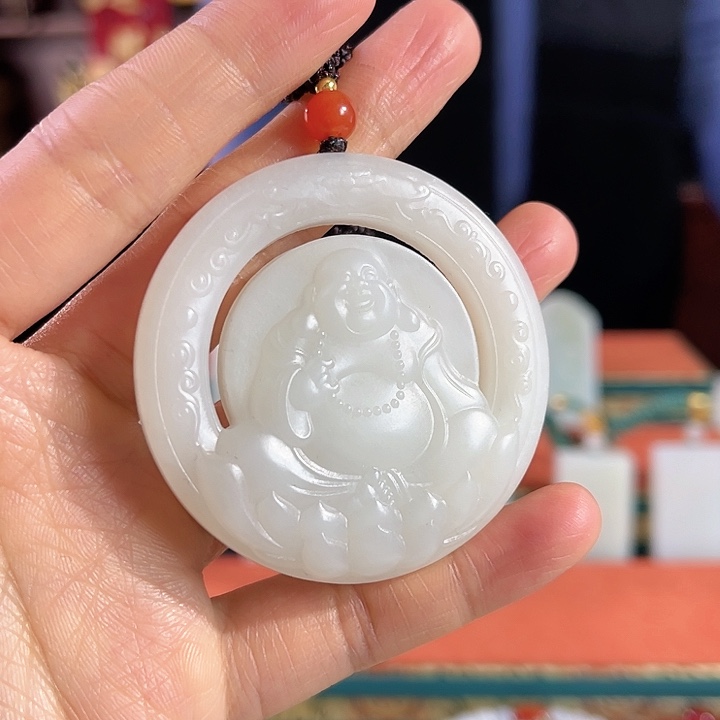 和田玉吊坠未镶嵌