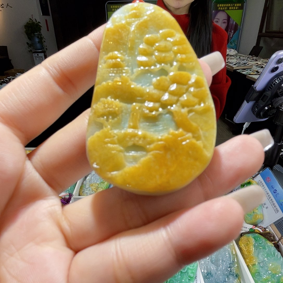 颈饰未镶嵌翡翠一