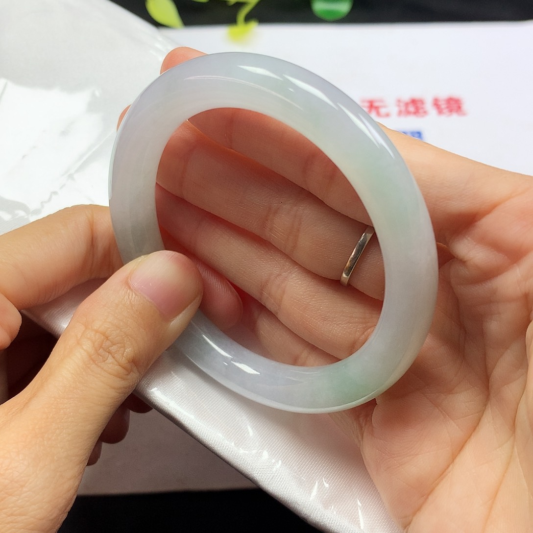 翡翠手镯未镶嵌52圈口冰春彩美人条捡漏编号202