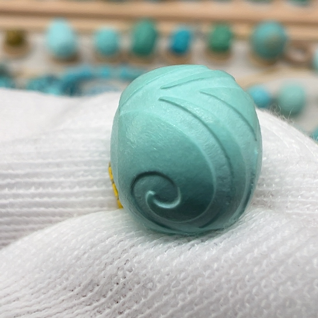 绿松石配饰未镶嵌