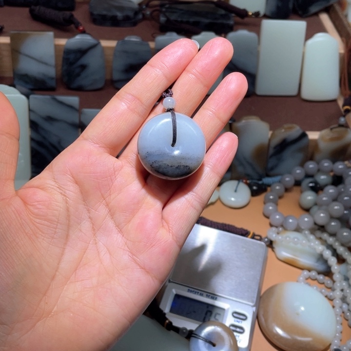 和田玉挂件未镶嵌工**陈