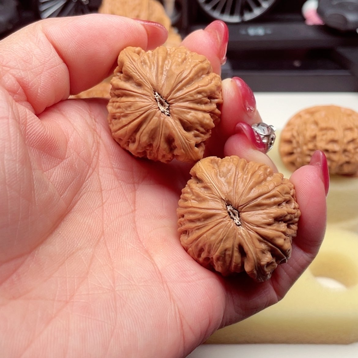 【闪购商品】吊坠桃核铁锤妹妹38+已打底369号