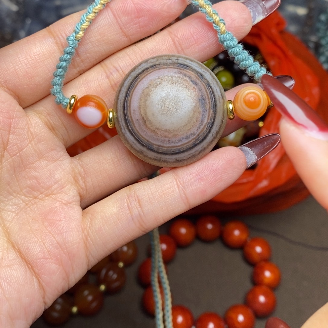 玛瑙/玉髓未镶嵌颈饰