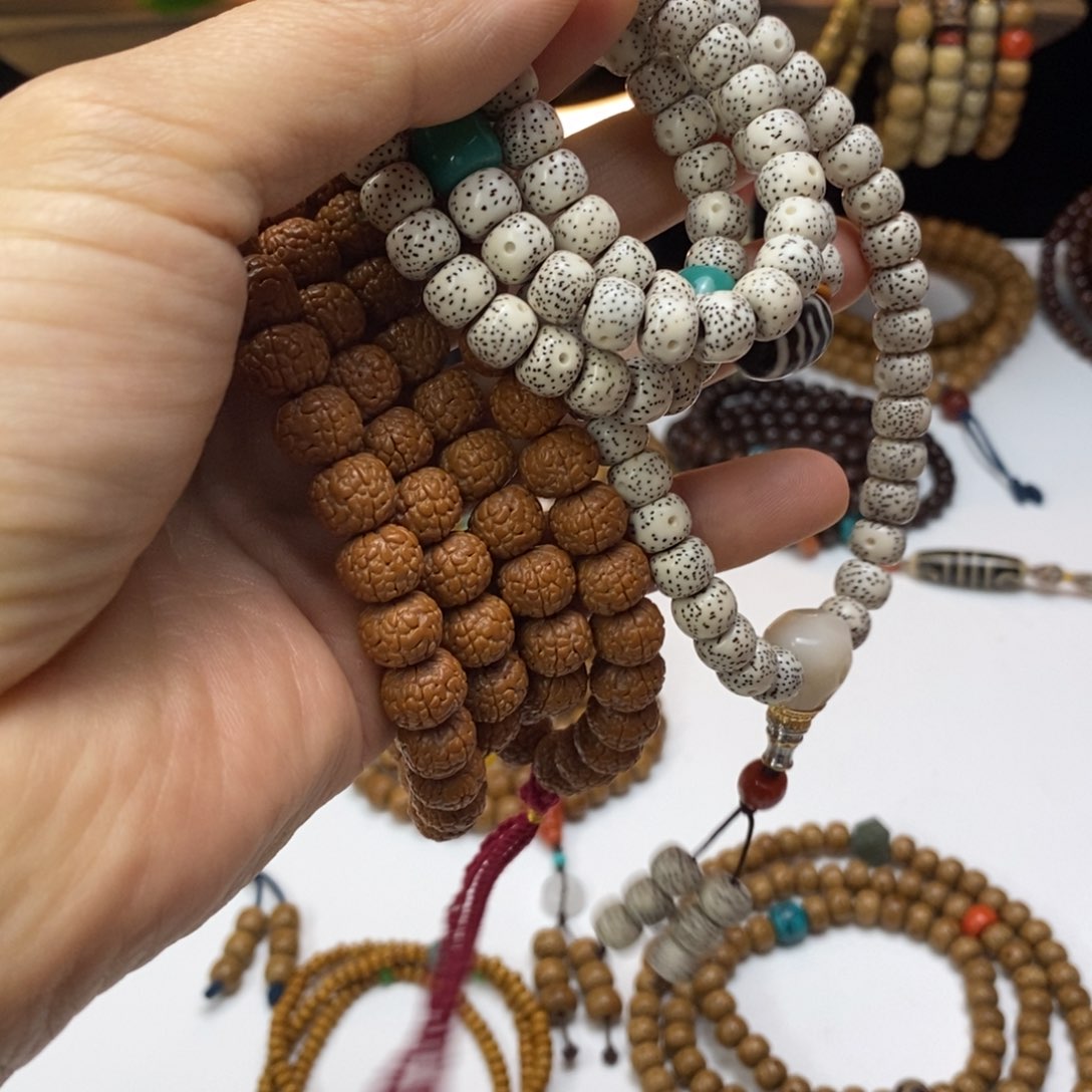 星月菩提吊坠有****?菩提