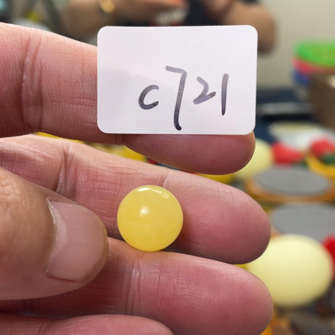 手链琥珀未镶嵌多样性发，发其中一件