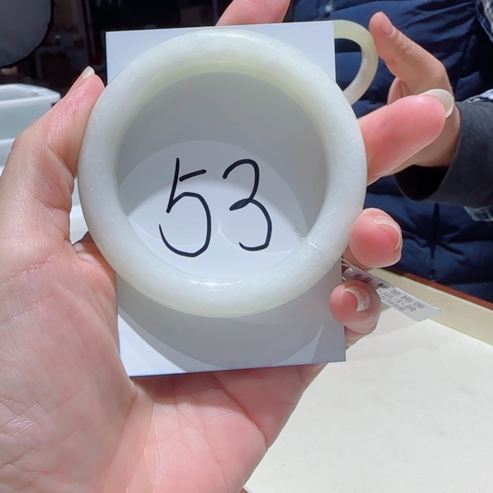 和田玉未镶嵌手镯080