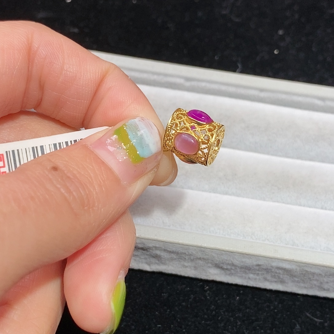 苏纪石（舒俱来）18K金镶嵌吊坠(不含链)