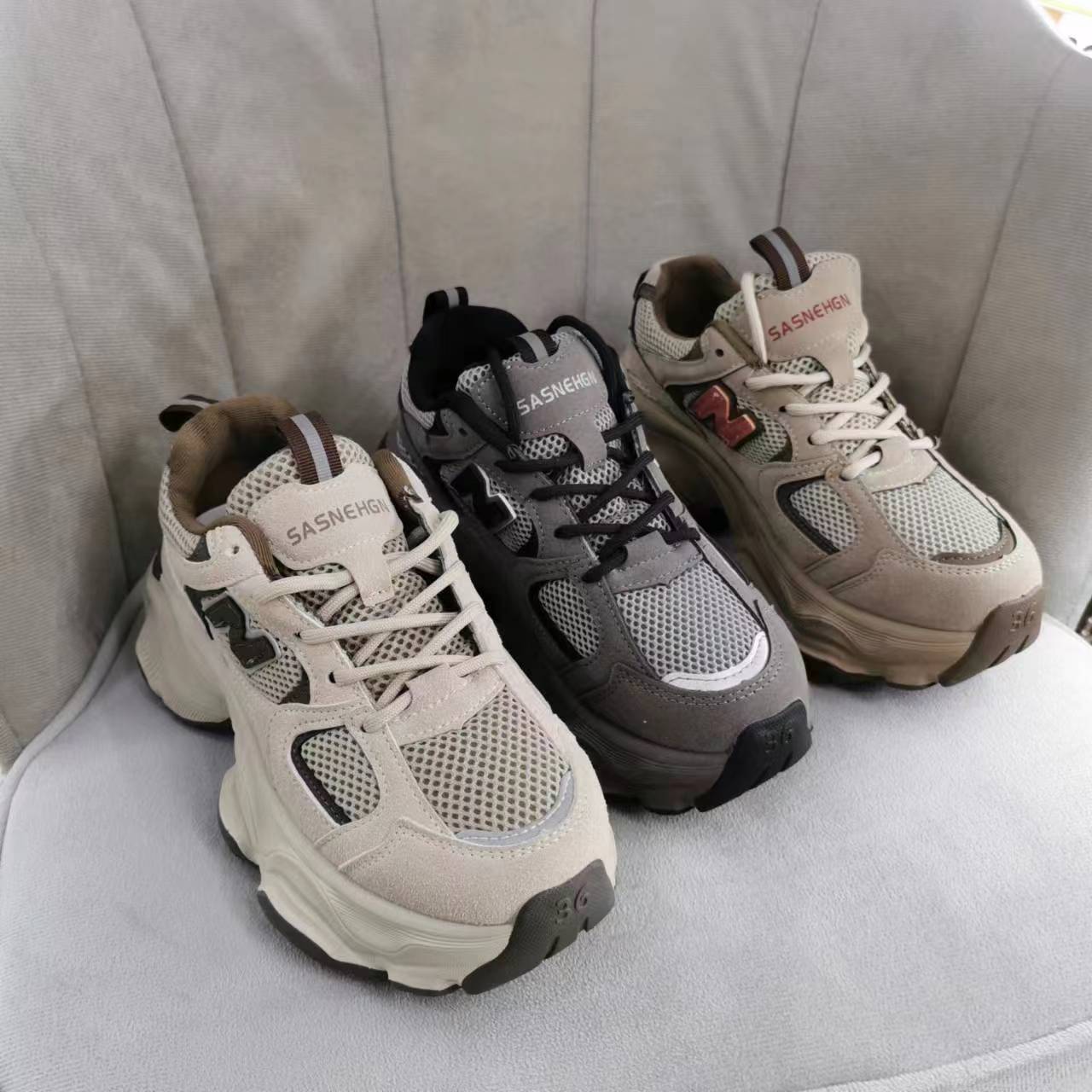 W106/37【新疆包邮】春款厚底松糕老爹鞋 时尚百搭跑步运动休闲鞋 