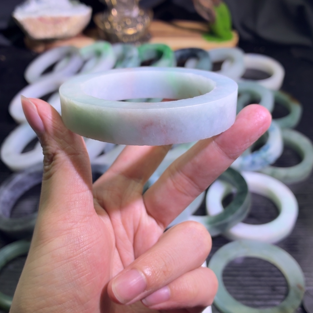 定制翡翠未镶嵌天然翡翠A货毛胚手镯定制