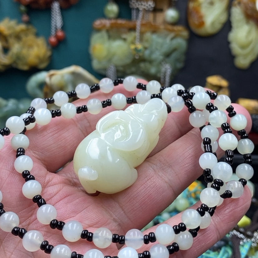 【闪购商品】蛇纹石玉吊坠未镶嵌